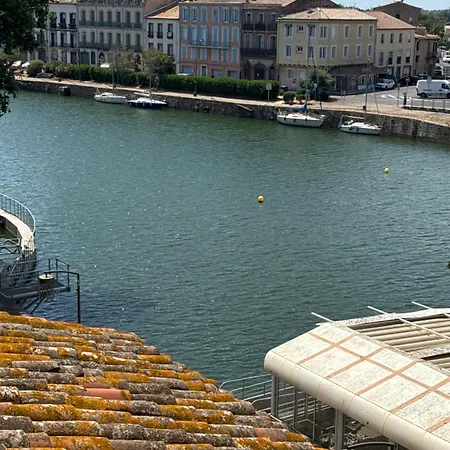 Cher Jacob 住宿加早餐酒店 阿格德