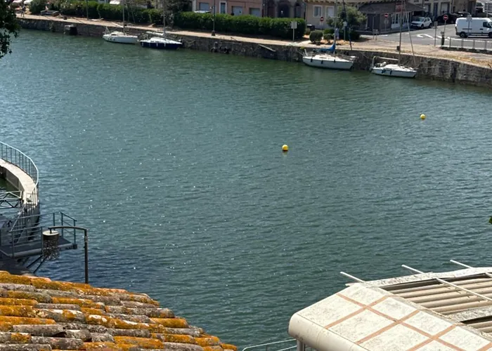 Cher Jacob Bed & Breakfast Agde