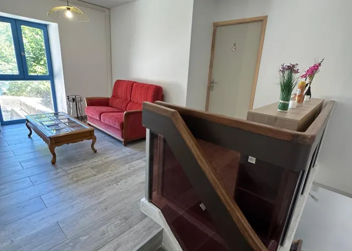 Cher Jacob B&B 아그